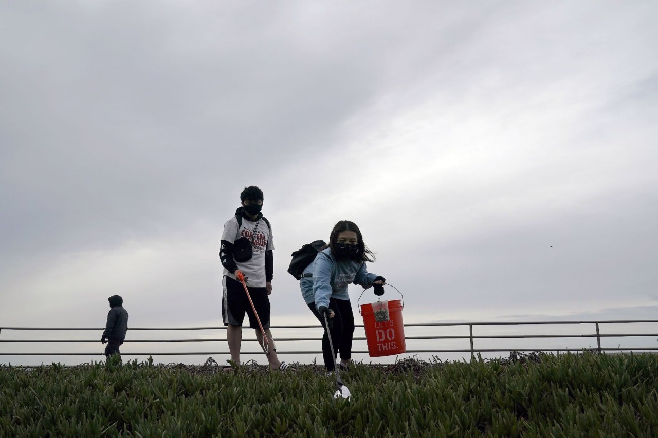 Masks and gloves are saving lives — and causing pollution