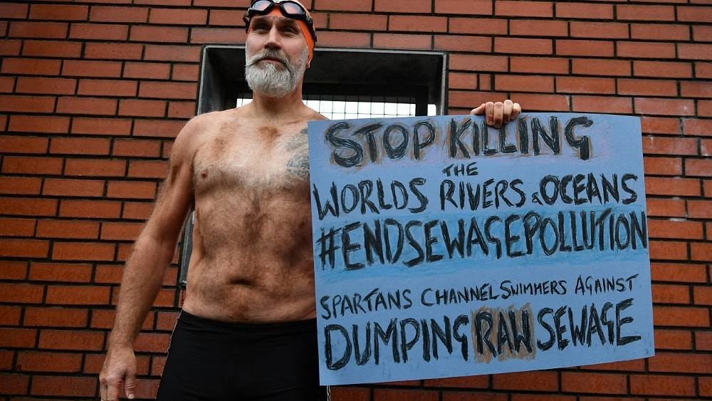 French MEPs demand EU action over UK sewage discharge into Channel