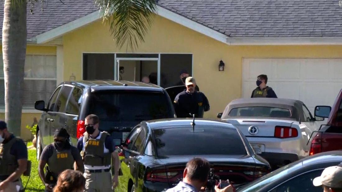 Underwater dive team arrives to scene of search for Gabby Petito's fiancé Brian Laundrie