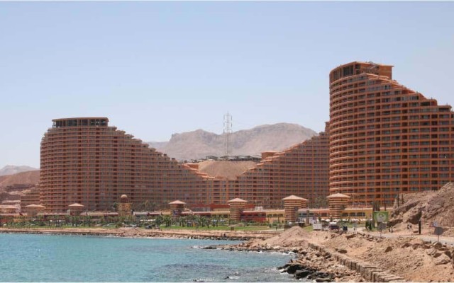 Ain El Sokhna: Top 18 Fascinating Things to Do and Places to Stay