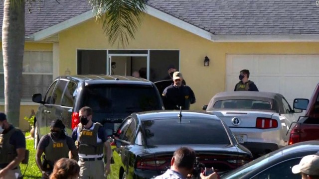 Underwater dive team arrives to scene of search for Gabby Petito's fiancé Brian Laundrie