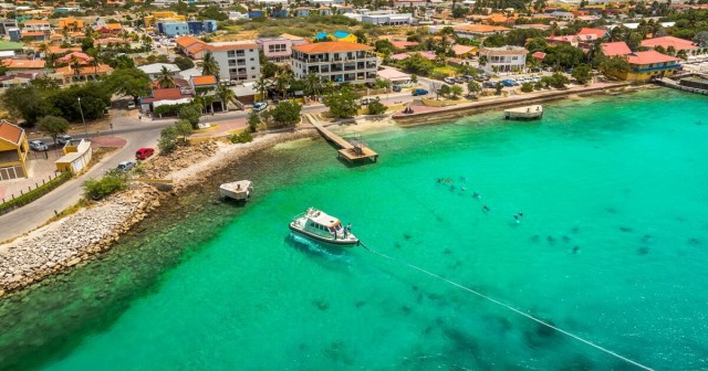 My Escape from Reality—Diving the Shores of Bonaire