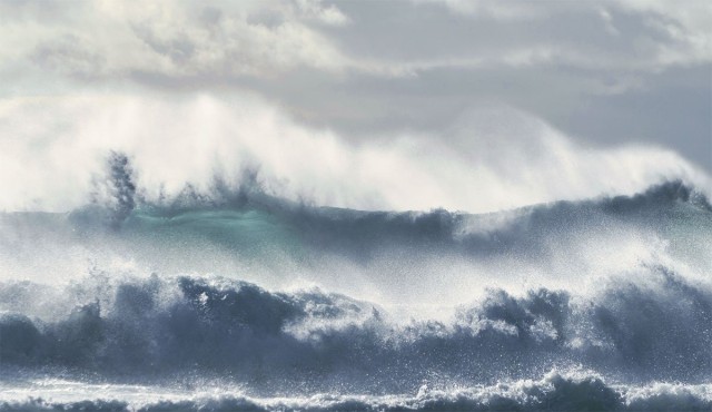 Study Finds Ocean Waves Gaining Strength as Climate Changes