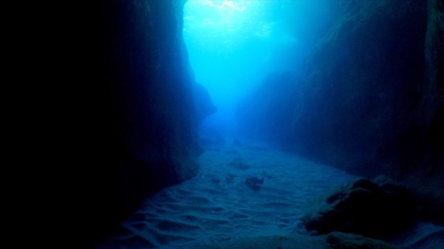 Is The Pacific Ocean Floor Being Ripped Apart?